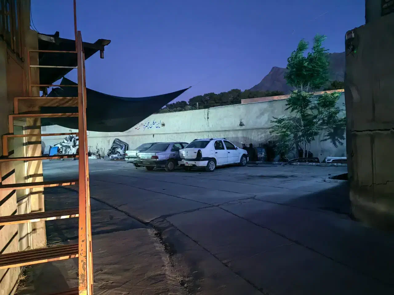 تعمیرگاه جهت اجاره برای خدمات فنی در باغ ابریشم|اجارهٔ مغازه و غرفه|پیر بکران, |دیوار