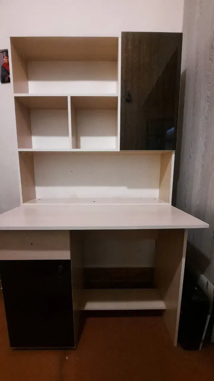 میز تحریر|میز تحریر و کامپیوتر|مشهد, گلبرگ|دیوار