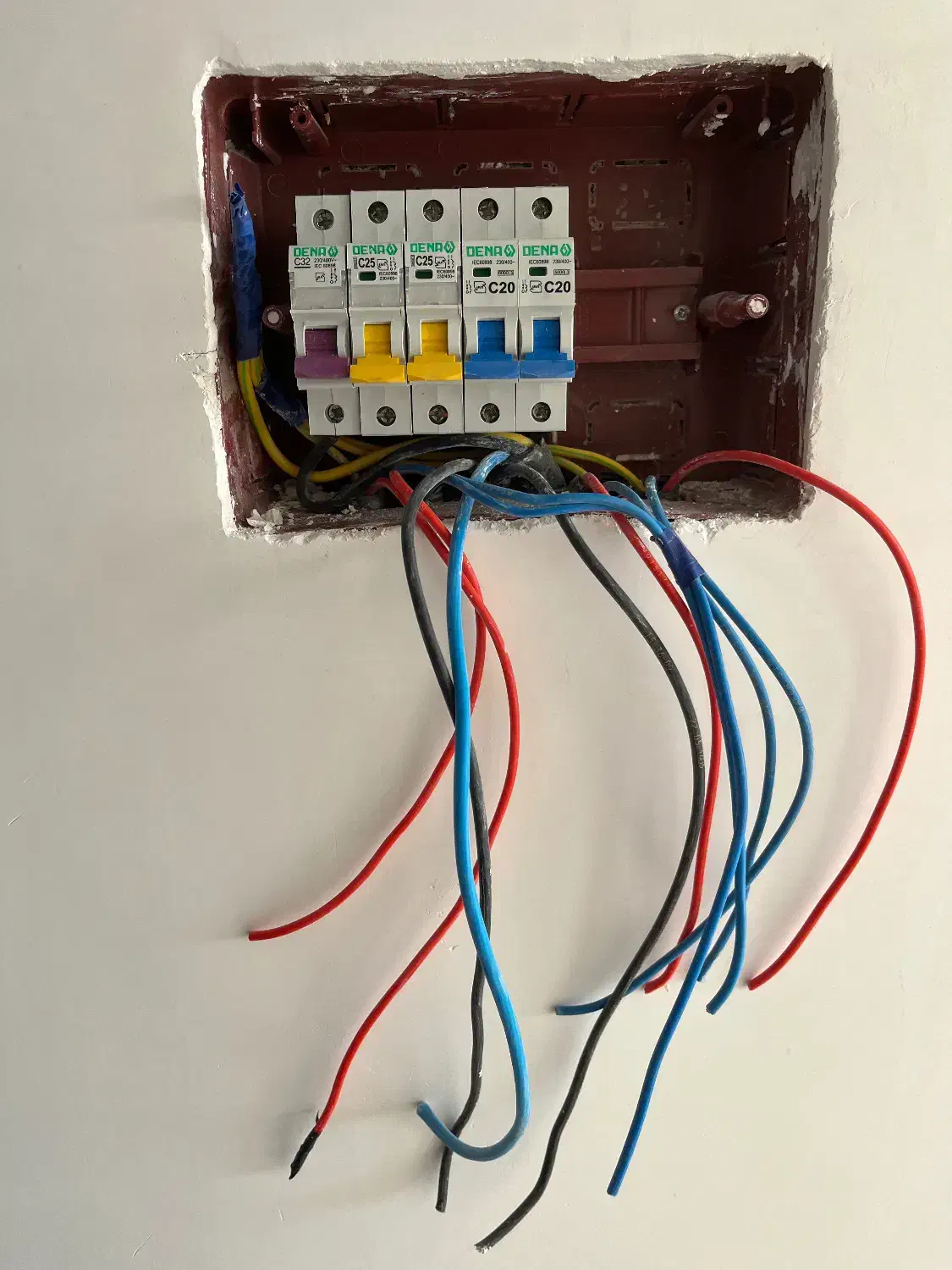 برقکاری|خدمات پیشه و مهارت|گرگان, |دیوار