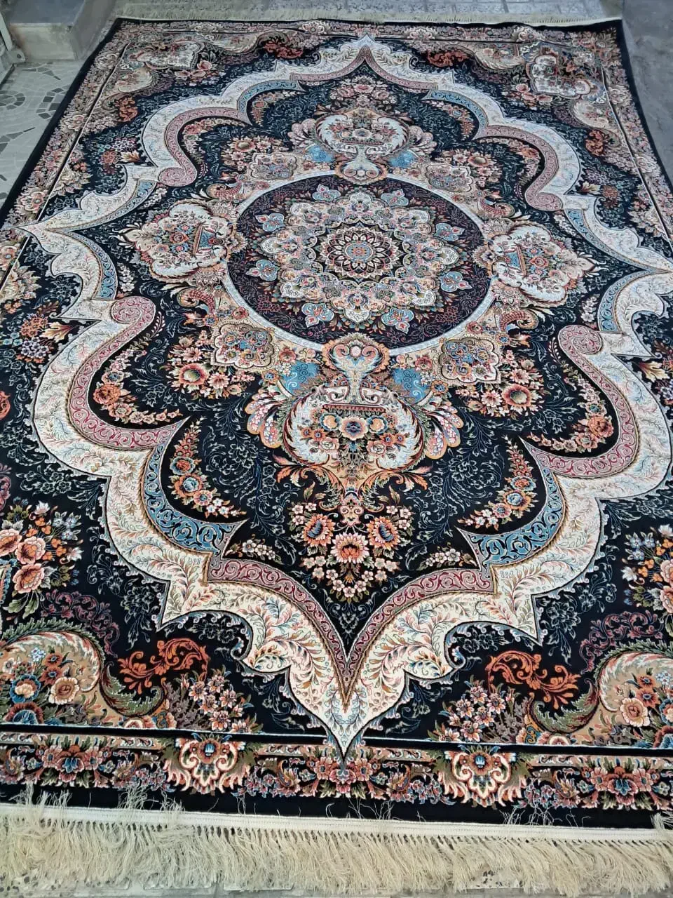 دوتافرش ۹متری کناره ۳متری و پادری|فرش|ورامین, ریحان آباد|دیوار