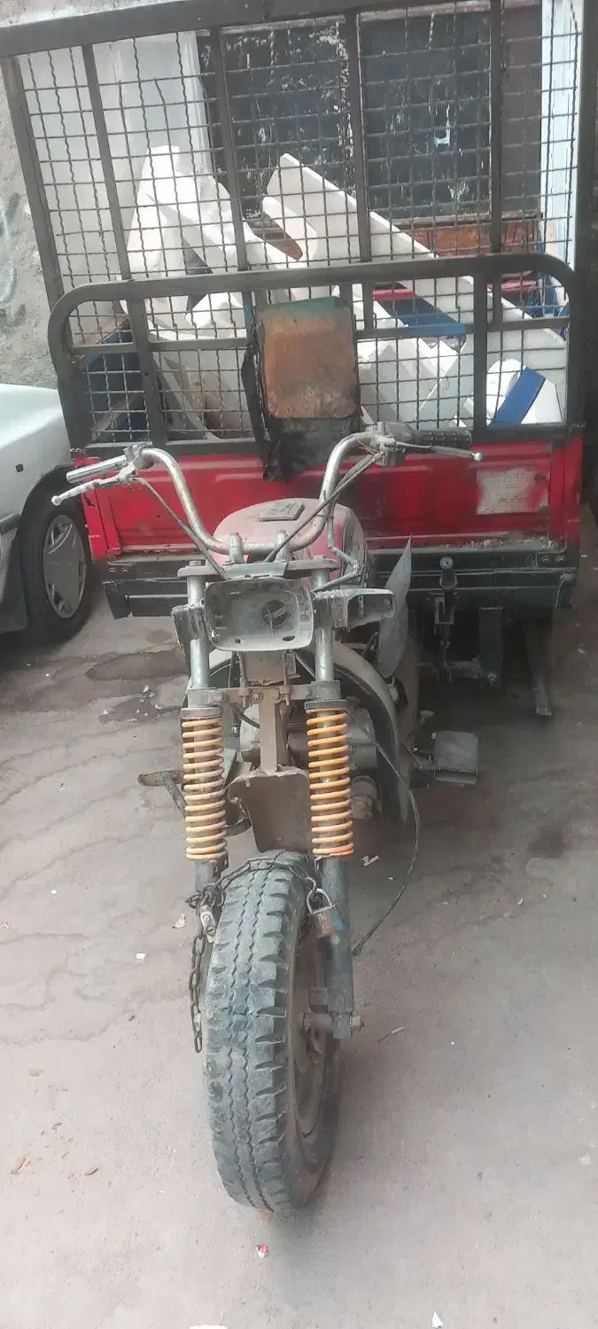 موتور سهچرخه 200|موتورسیکلت|قم, سربخش|دیوار