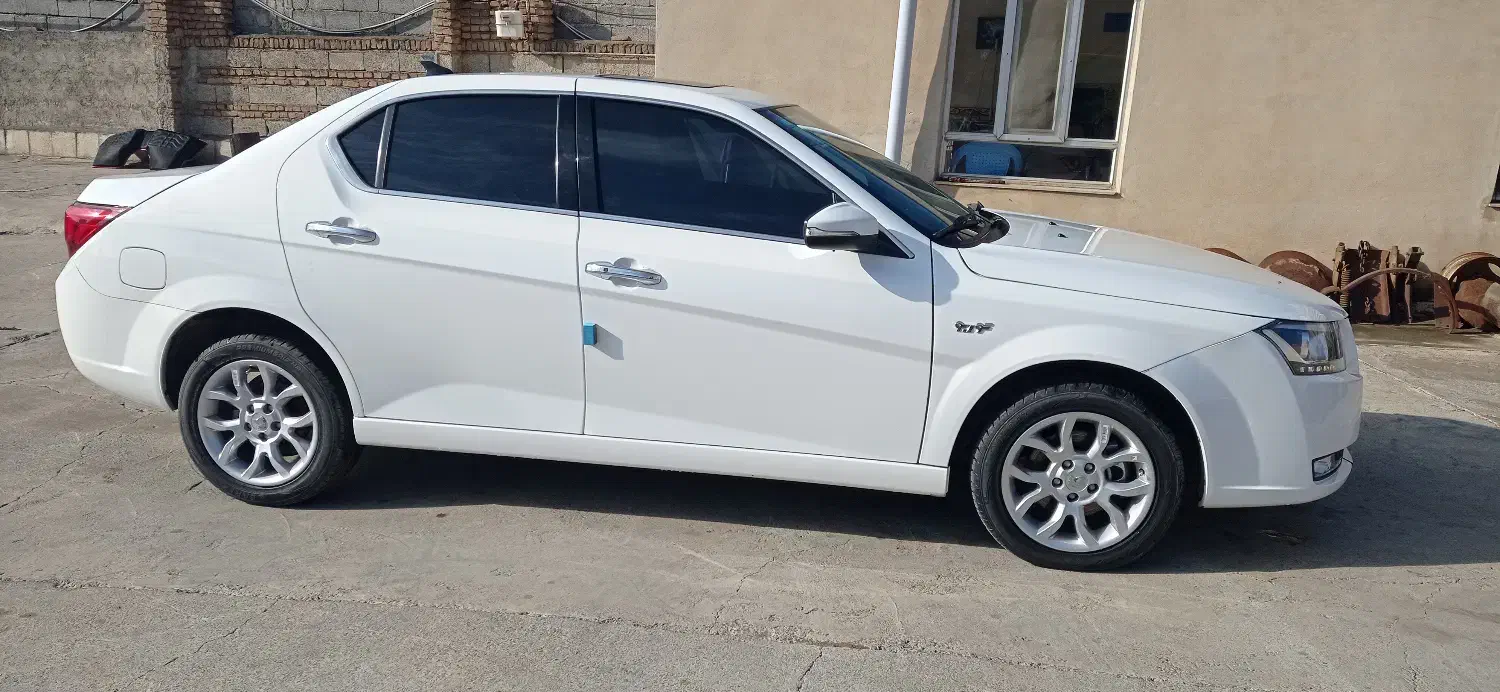 دنا اتوماتیک آپشنال توربو 6000 مدل 404|خودرو سواری و وانت|قشلاق دشت, |دیوار