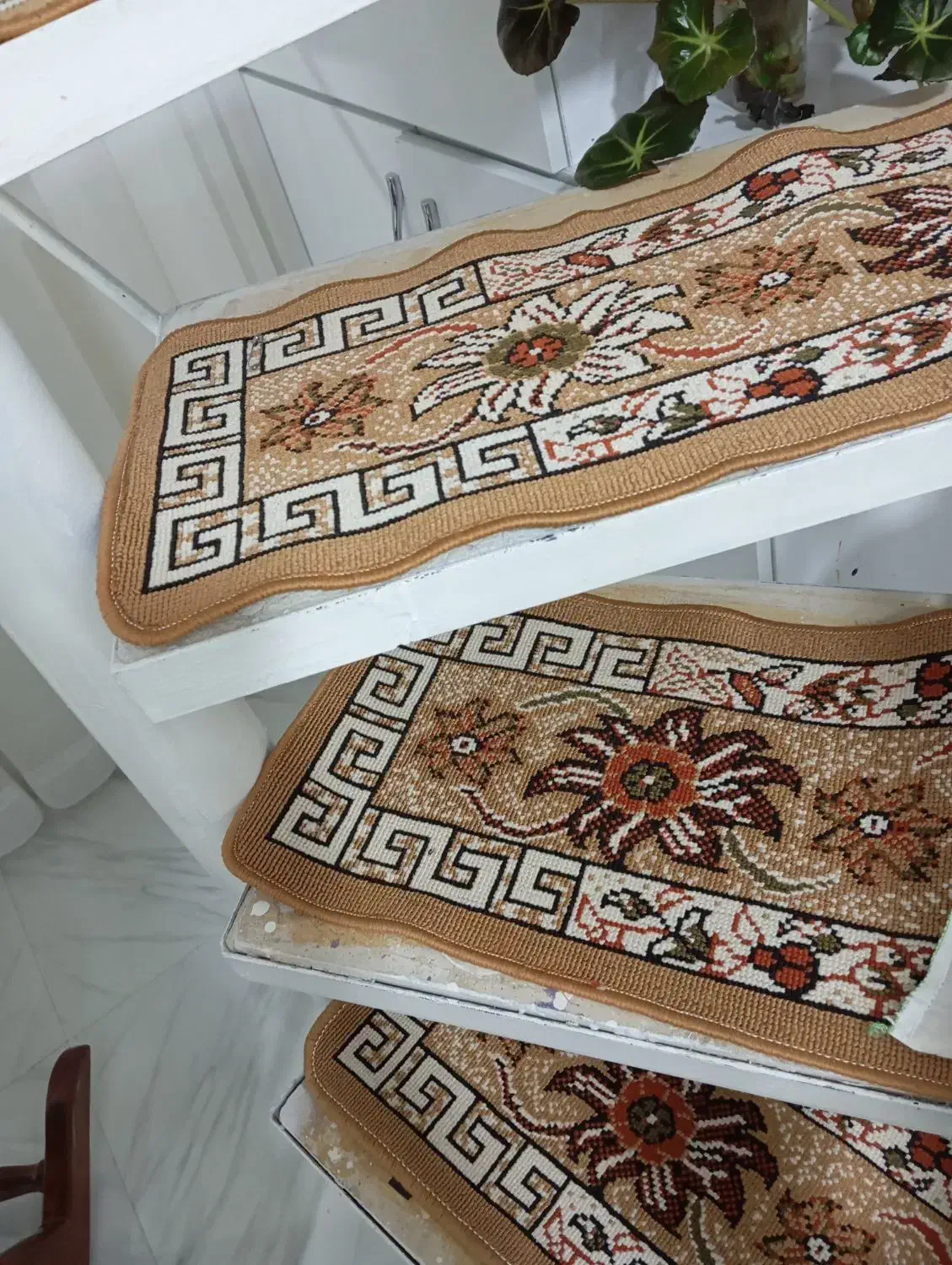 رو پله ای|فرش|اسلام‌‌آباد غرب, |دیوار