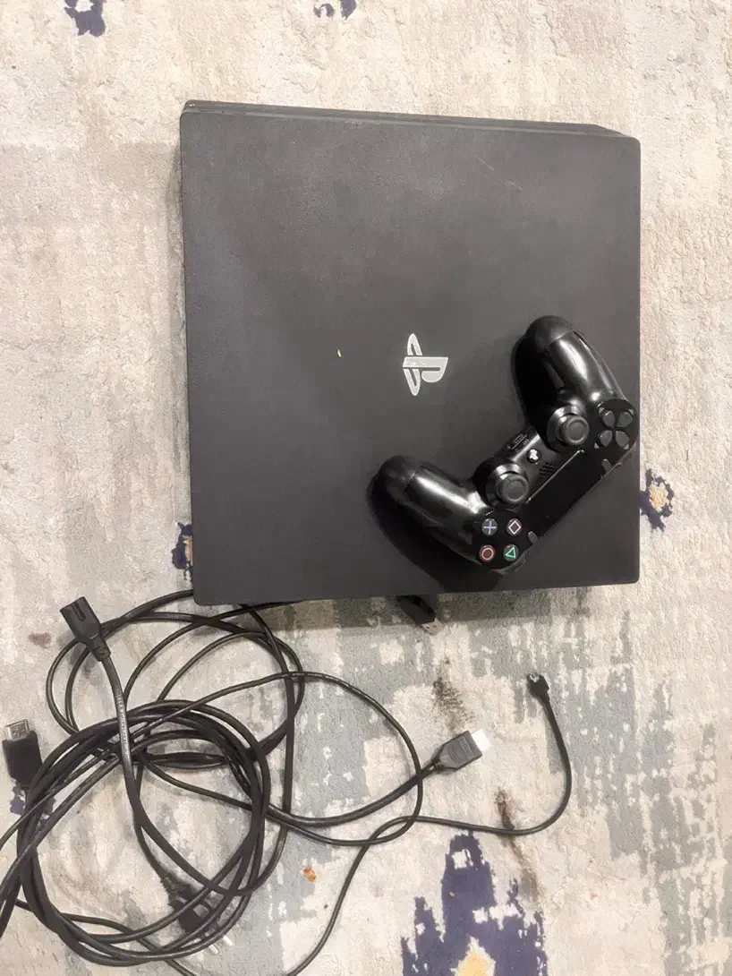 پی اس 4پرو یک ترا|کنسول، بازی ویدئویی و آنلاین|مشهد, طلاب|دیوار