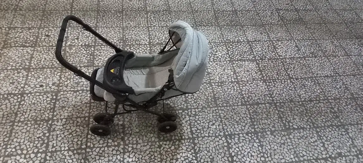 کالسکه|کالسکه و لوازم جانبی|رشت, رودباری|دیوار