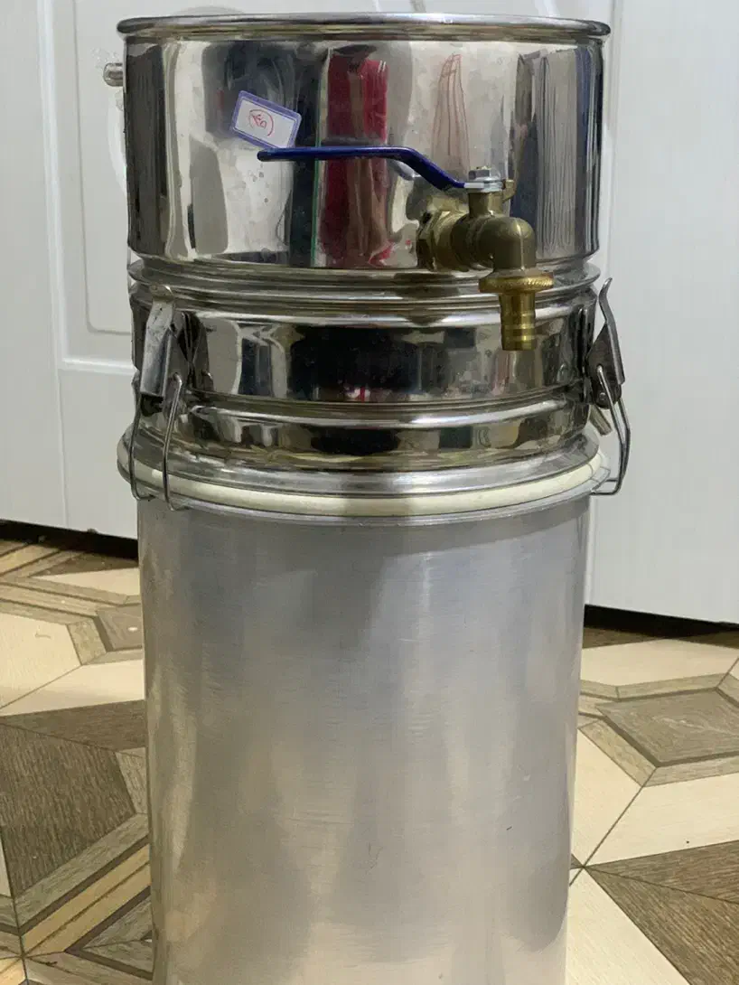 عرقگیر|ظروف پخت‌وپز|اندیمشک, |دیوار