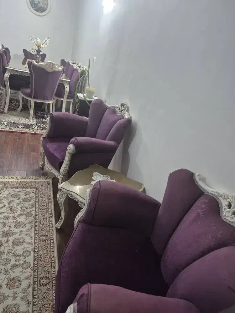 مبل ونیز ناهار خوری هشت نفره سالم سالم و در حد|مبلمان خانگی و میز عسلی|رودهن, |دیوار