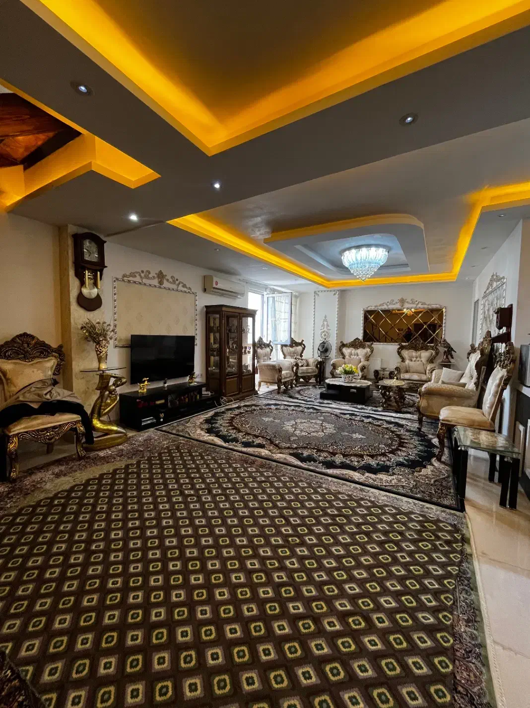 180مترپنت هاوس دوبلکس/سه خواب/تکواحدی/معلم/آزادگان|فروش آپارتمان|رشت, آزادگان|دیوار