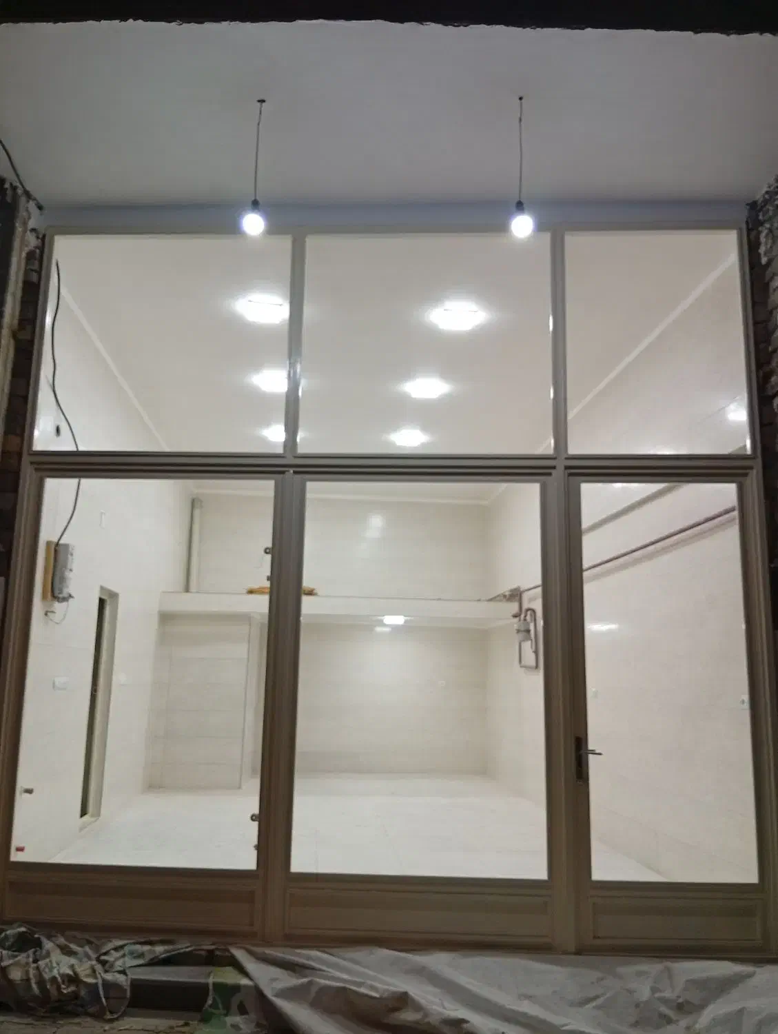 مغازه|اجارهٔ مغازه و غرفه|میانه, |دیوار