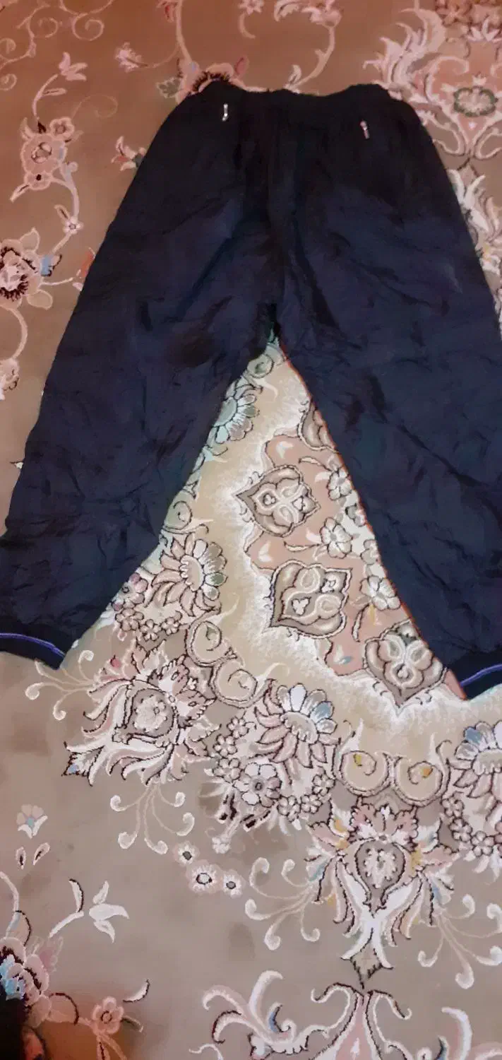 بارانی|لباس|میانه, |دیوار