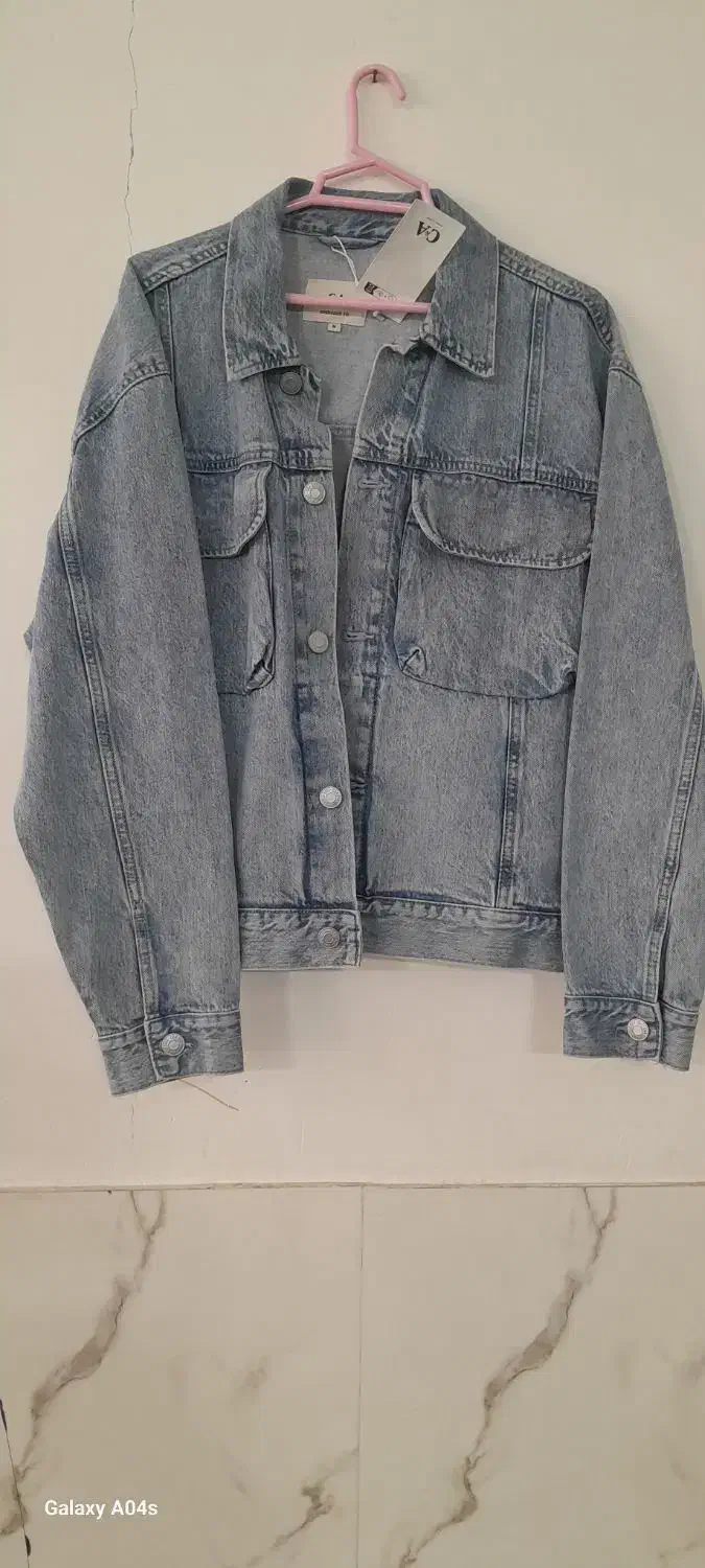 کت لی|لباس|مشهد, شهید علی محمدی|دیوار