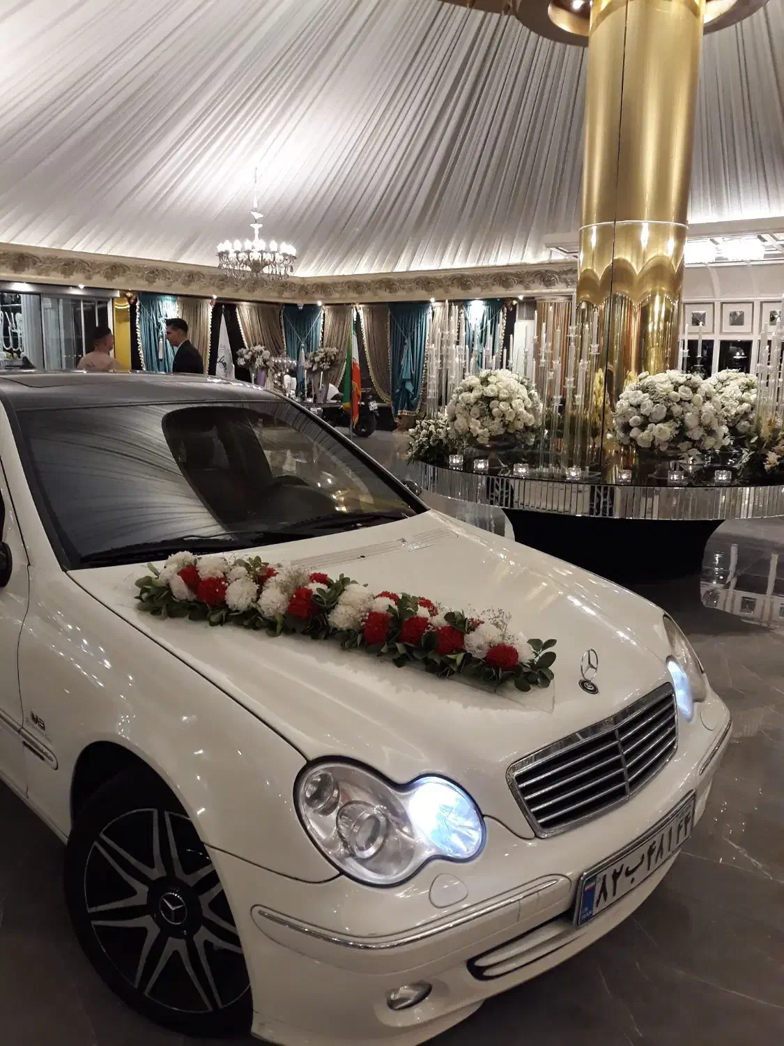 اجاره کرایه ماشین عروس بنز C200 تمیز اسپرت|خدمات پذیرایی، مراسم|تهران, نازی‌آباد|دیوار