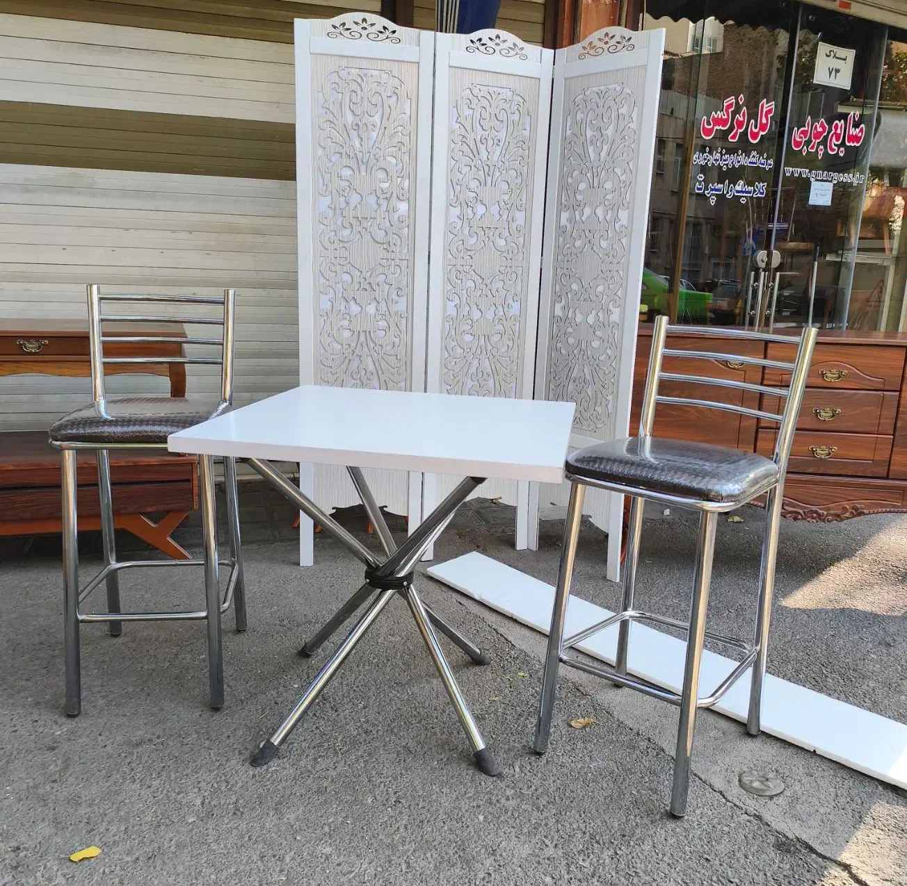 صندلی اپن گلدانی فلزی|میز و صندلی غذاخوری|تهران, امام حسین|دیوار
