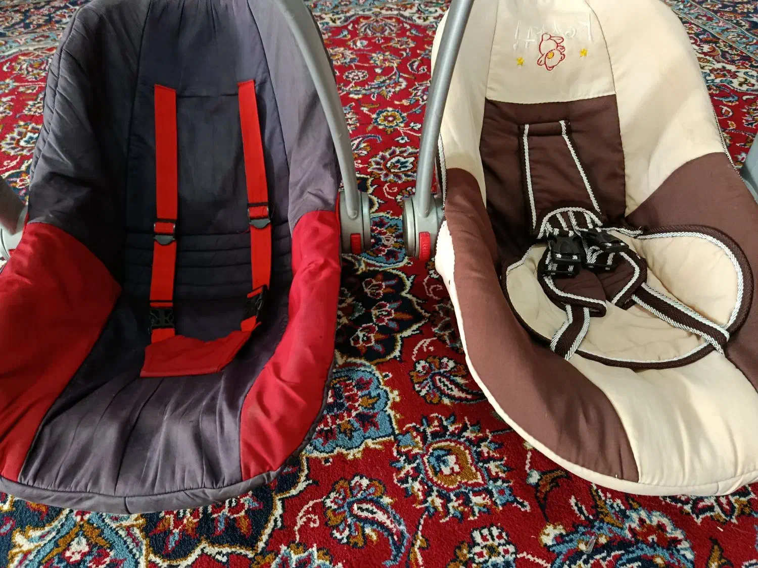 دو عدد کریر|کالسکه و لوازم جانبی|فامنین, |دیوار