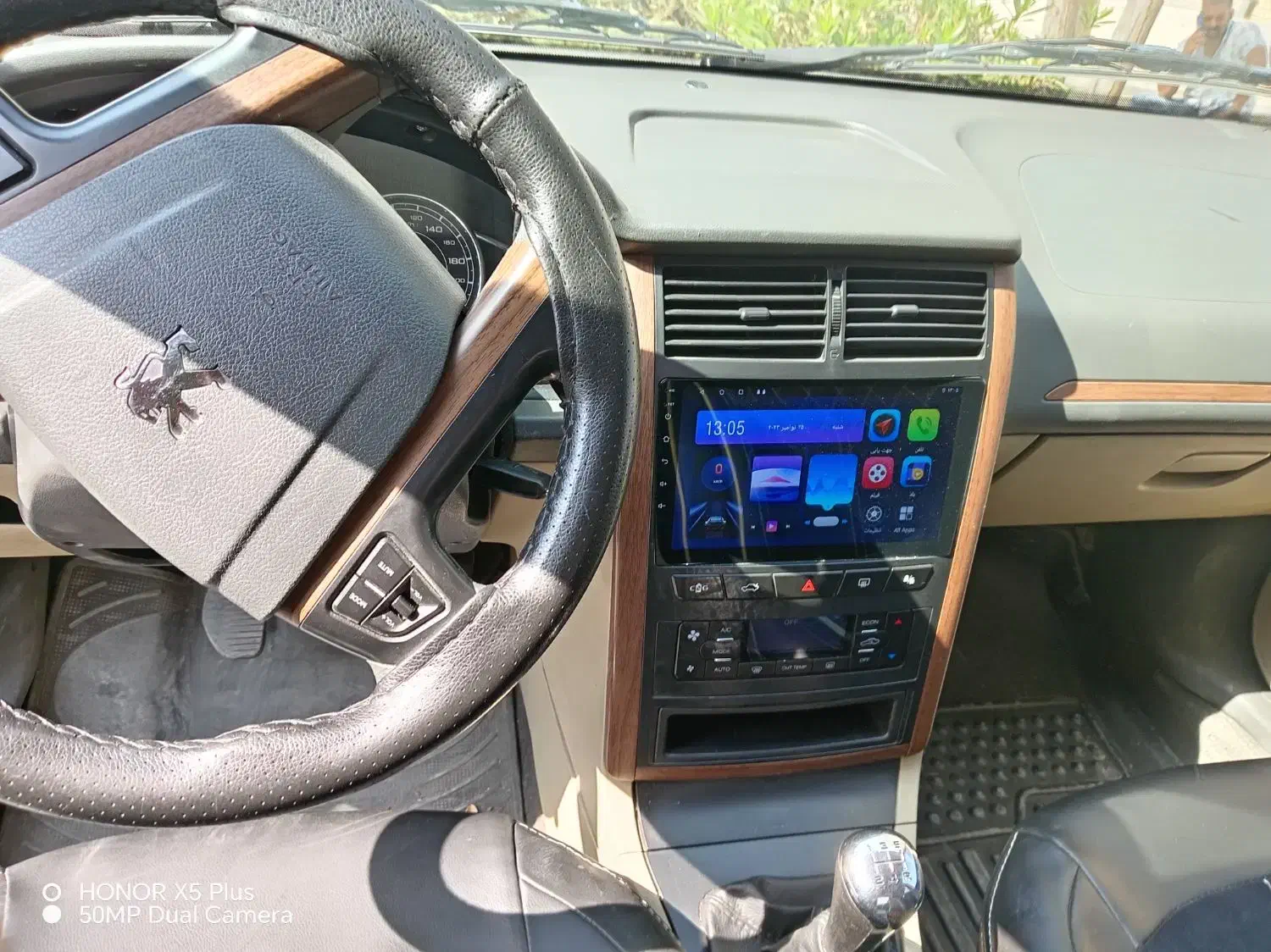 پژو پارس xu7p|خودرو سواری و وانت|اصفهان, باغ گلها|دیوار