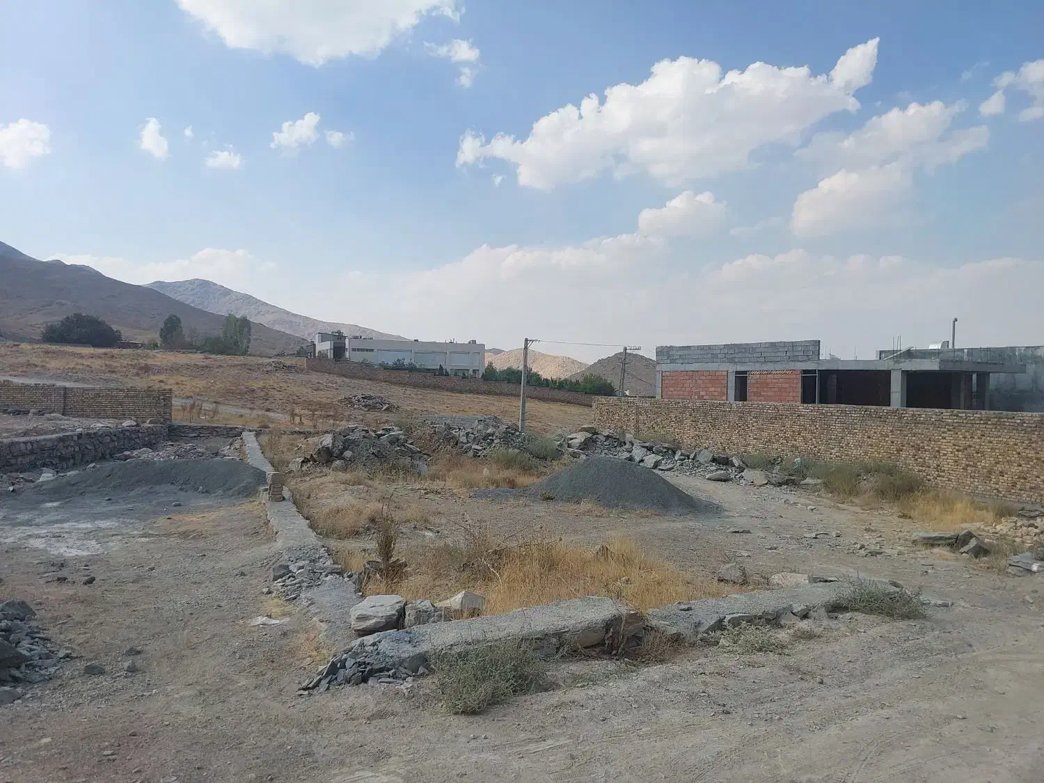 فروش زمین ویژه درقلب شهرک صنعتی حاجی آباد|فروش دفتر صنعتی، کشاورزی، تجاری|اراک, |دیوار