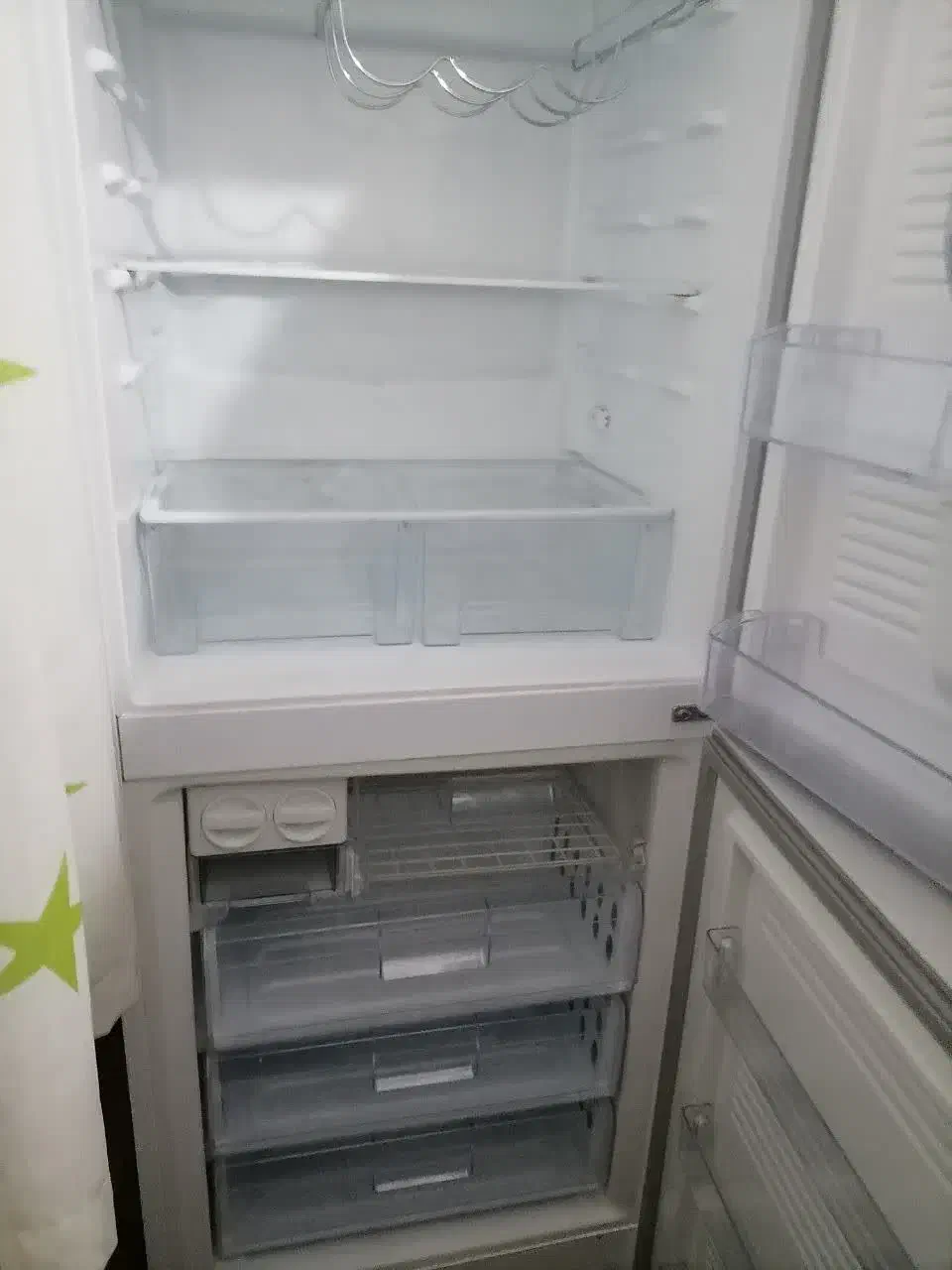 یخچال فیریزر|یخچال و فریزر|مشهد, سیس‌آباد|دیوار