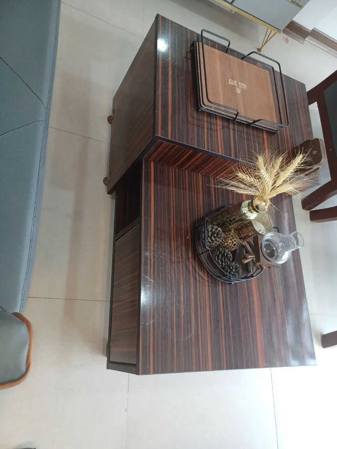 مبل اداری همراه با میز وسط|مبلمان اداری|بندر ماهشهر, |دیوار