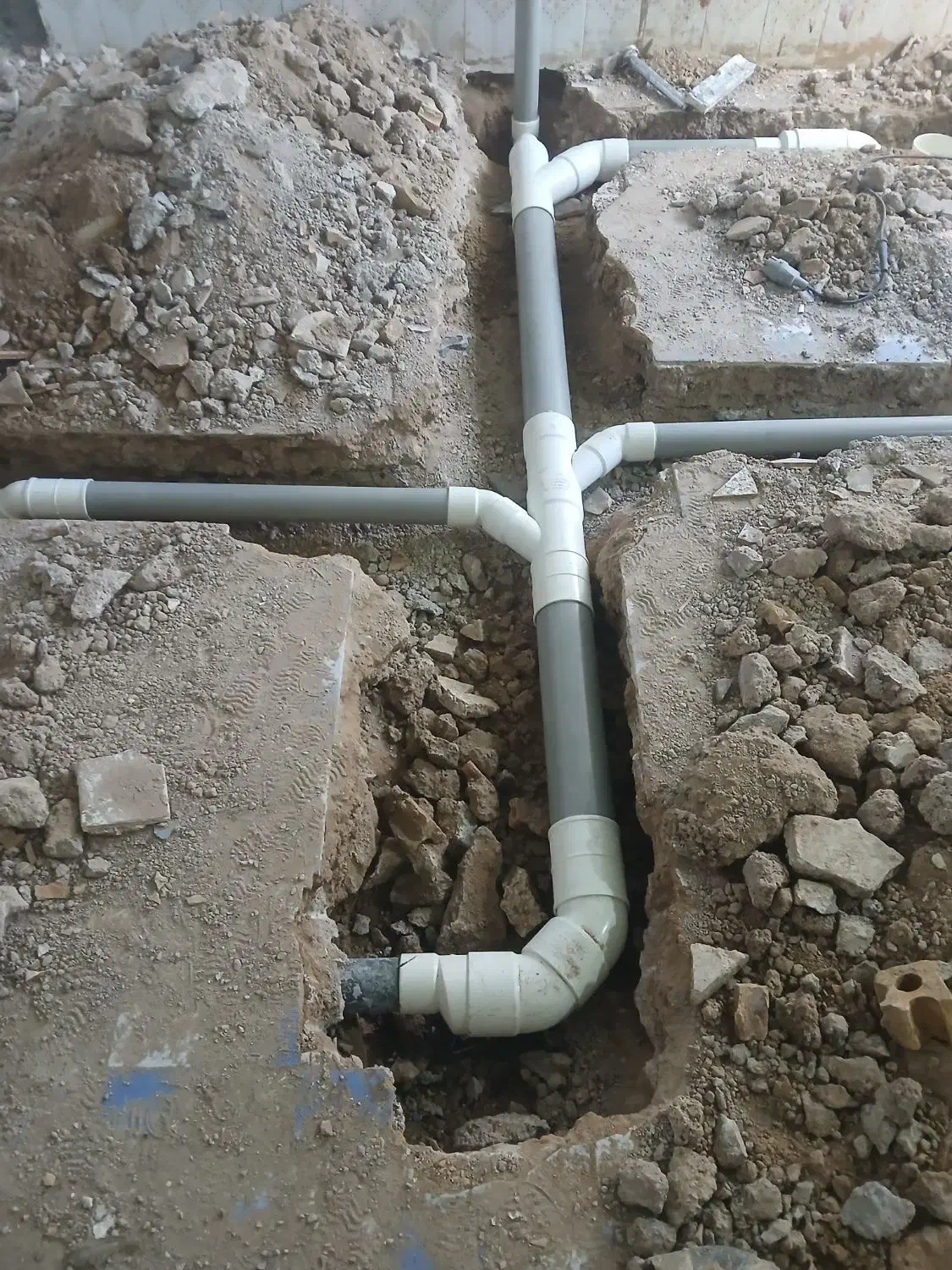 لوله کشی(به کارگر ساده نیازدارم)|خدمات پیشه و مهارت|بندر امام خمینی, |دیوار