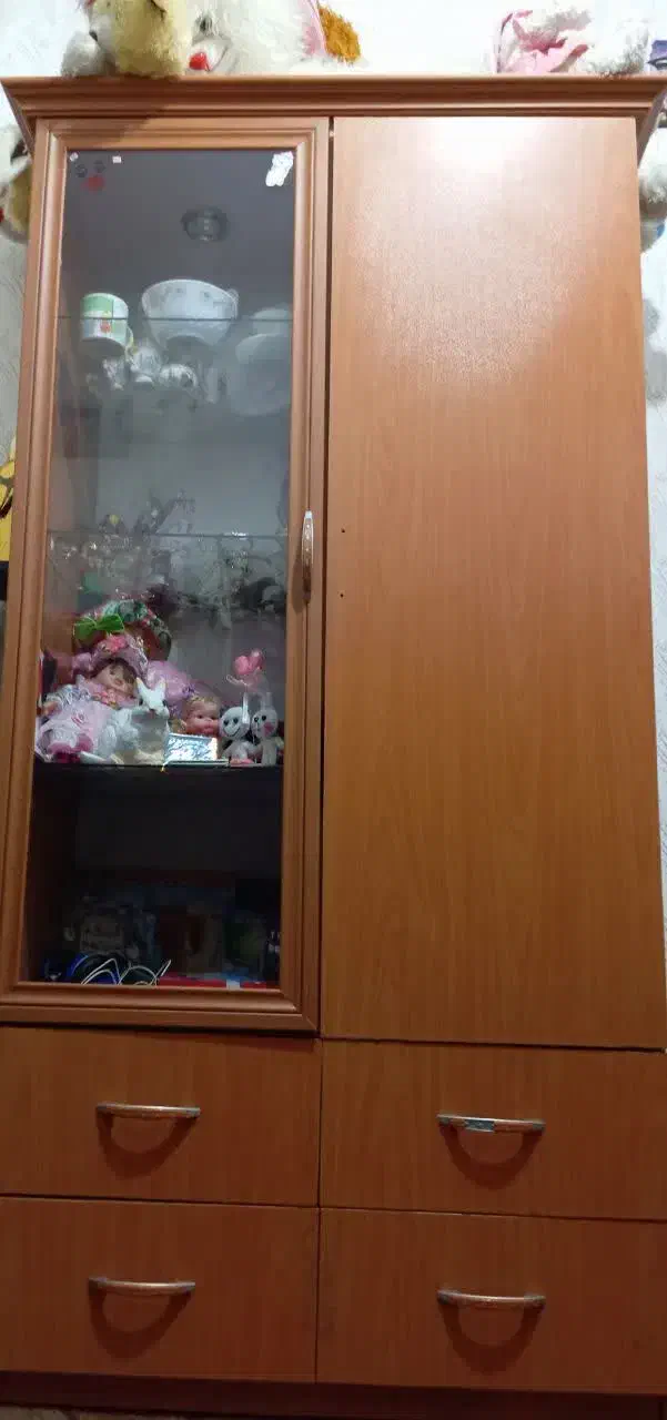 کمد جادار و قیمت مناسب ، فروش فوری|جاکفشی، کمد، دراور|گلبهار, شهر جدید گلبهار|دیوار