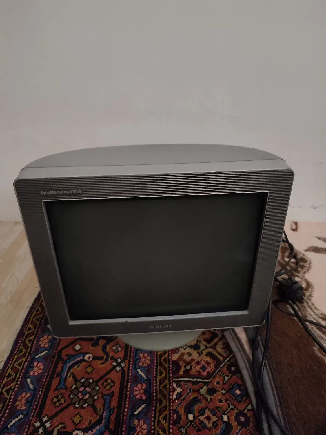 مانیتور قدیمی سامسونگ|رایانه رومیزی|اردبیل, |دیوار