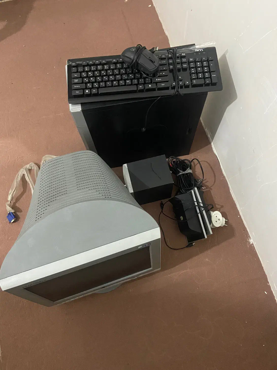 سالم|رایانه رومیزی|ارومیه, |دیوار