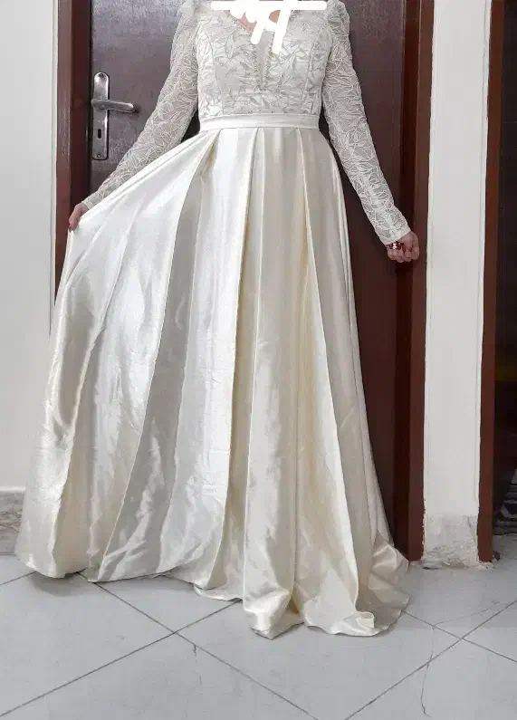 لباس مجلسی|لباس|قرچک, مهدیه|دیوار