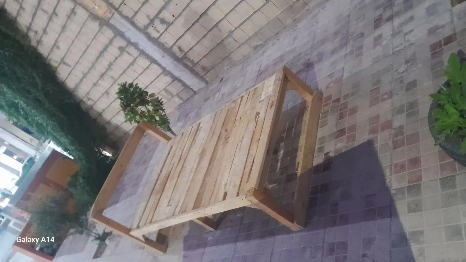 تخت سنتی  مخصوص  کافه  وخونه  باغ|کافی‌شاپ و رستوران|ایذه, |دیوار