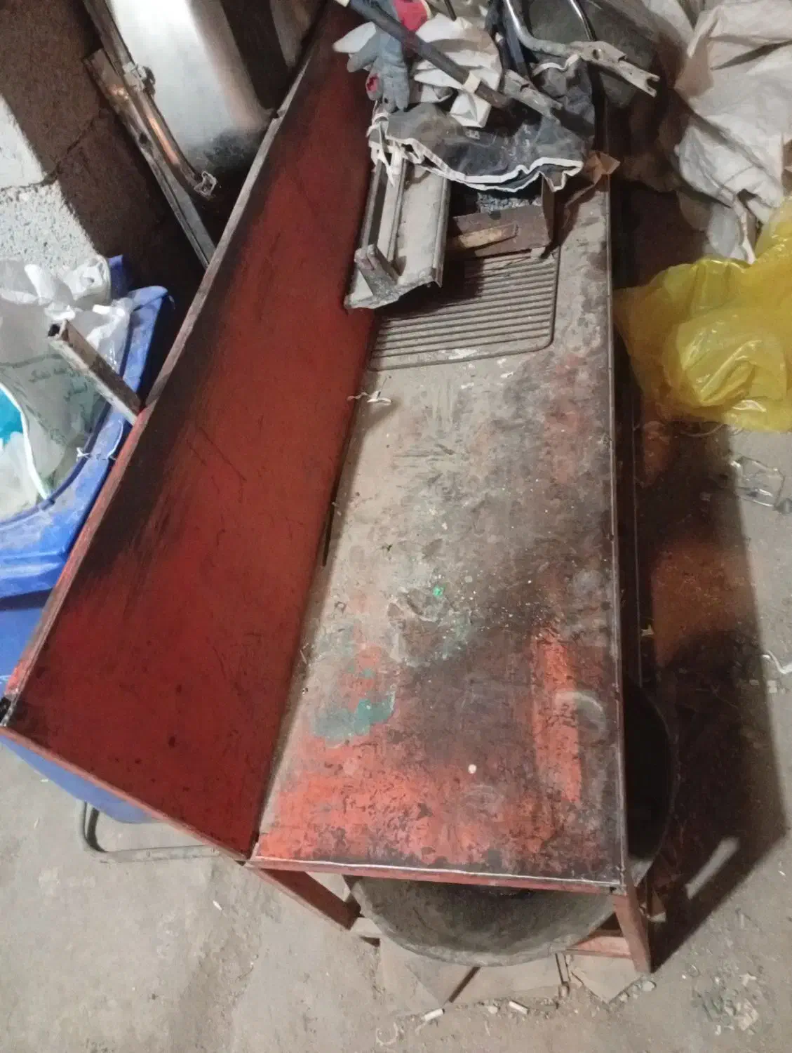 نیمکت تمیز|صندلی و نیمکت|بهبهان, |دیوار