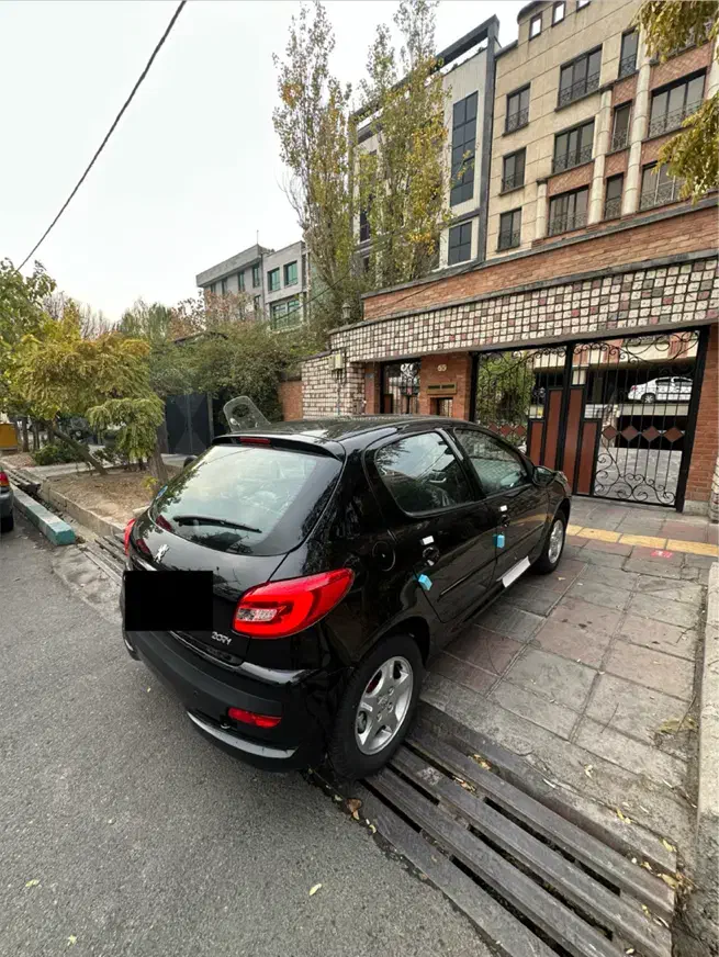 ۲۰۷ اتومات سقف فلزی صفر تحویل برج روز|خودرو سواری و وانت|تهران, والفجر|دیوار