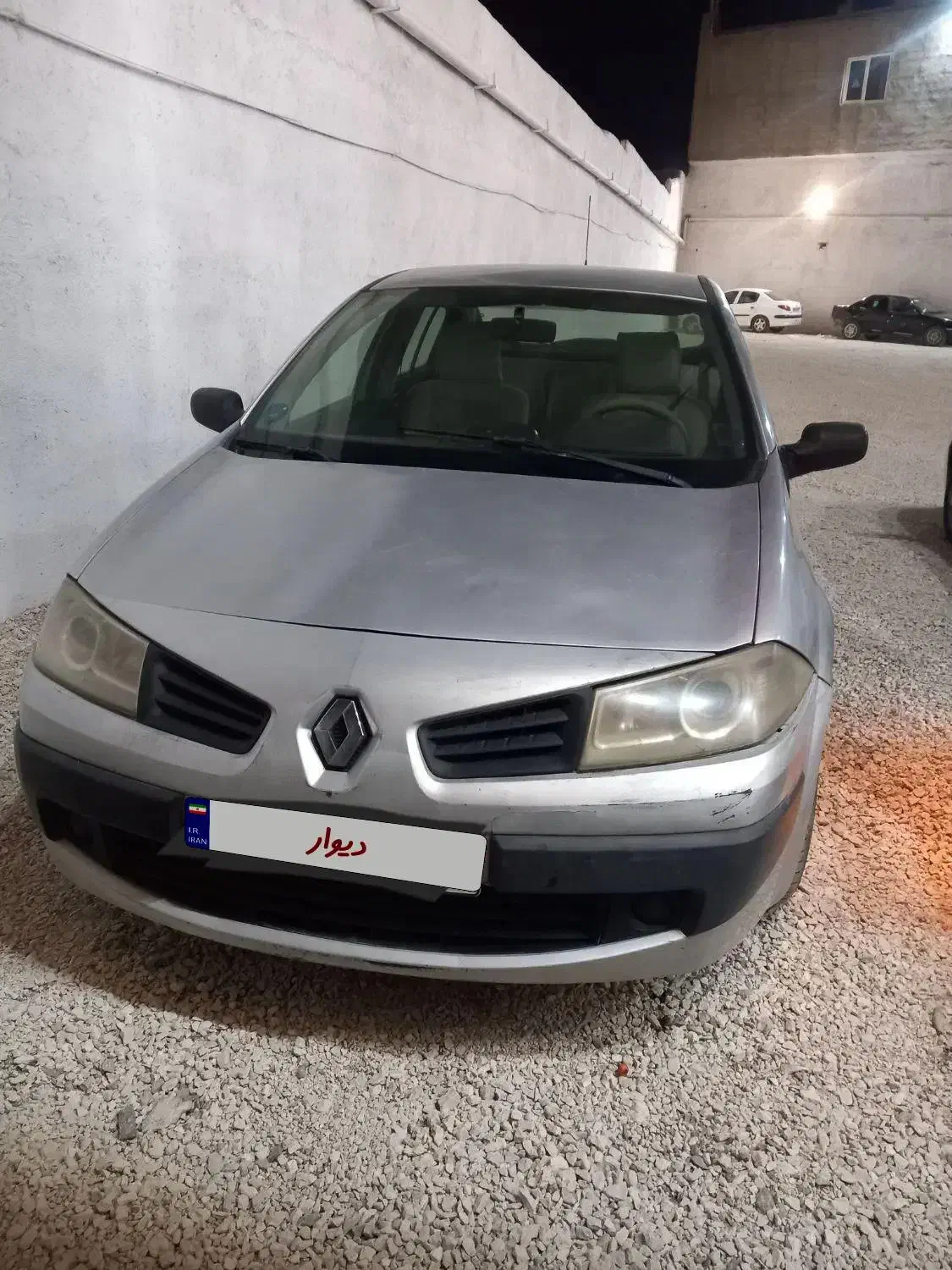 مگان|خودرو سواری و وانت|بهار, |دیوار