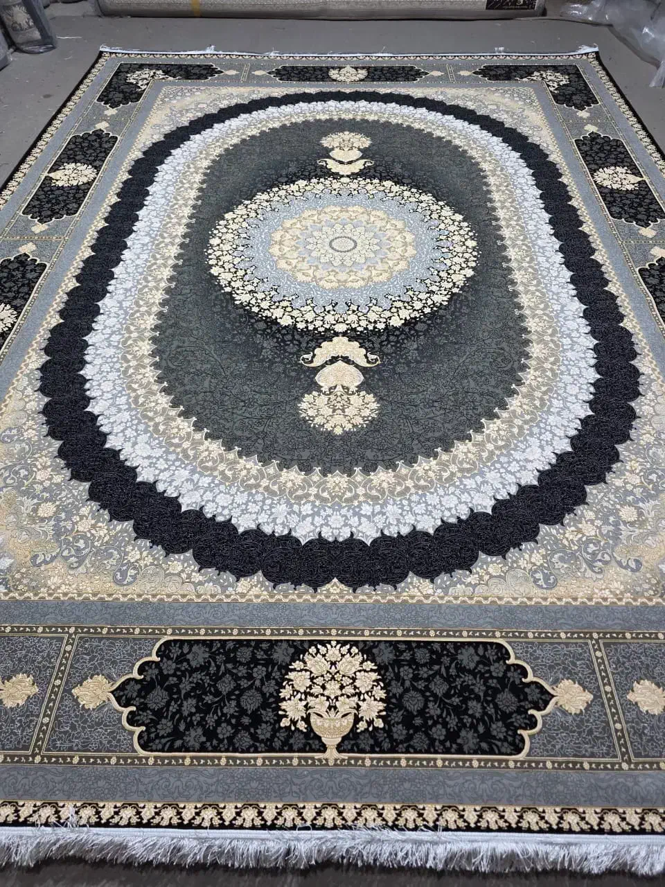 فرش حدادی|فرش|پارس‌آباد, |دیوار