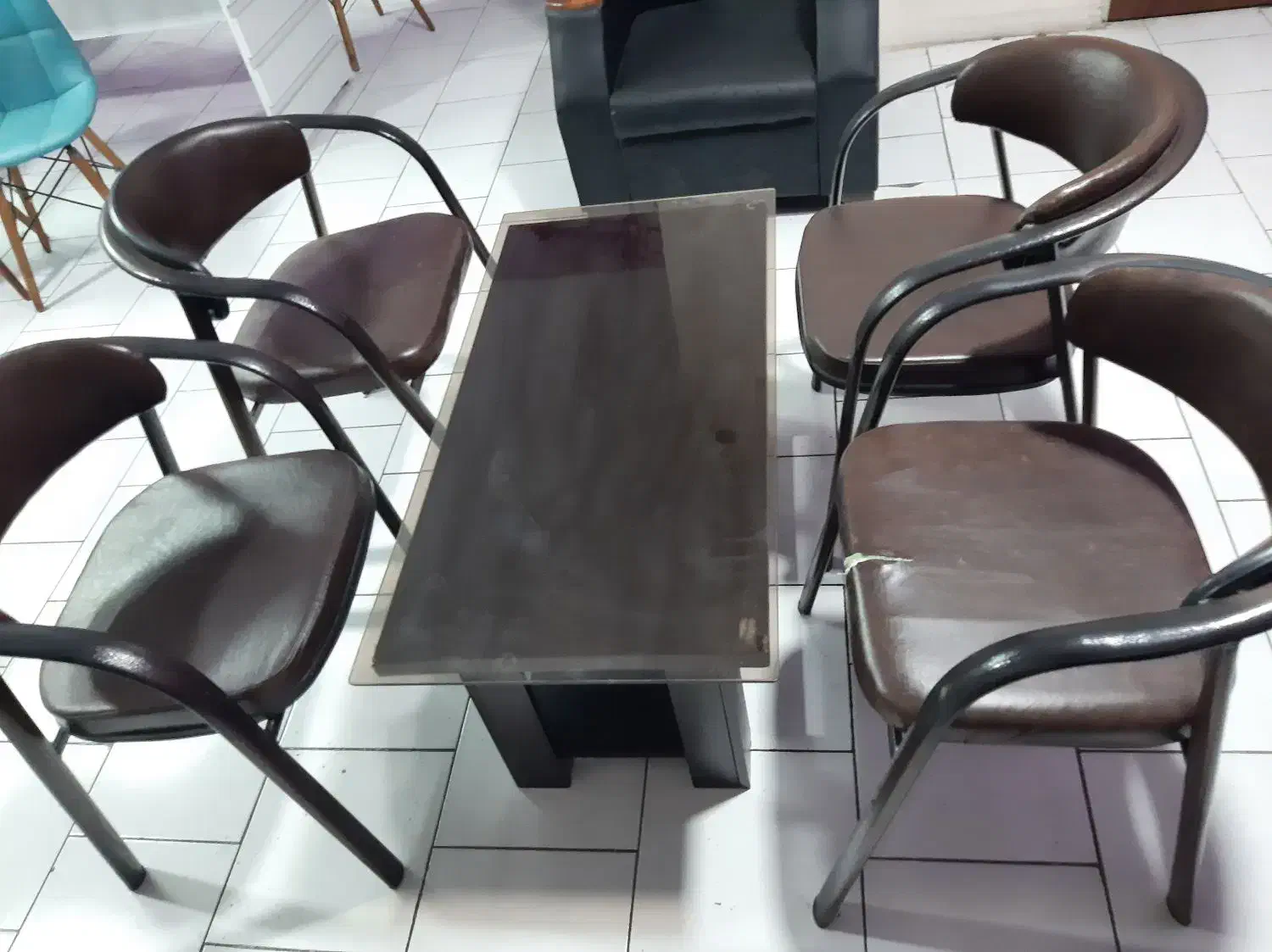 صندلی کنفرانس به همراه میز عسلی|مبلمان اداری|تهران, جمالزاده|دیوار