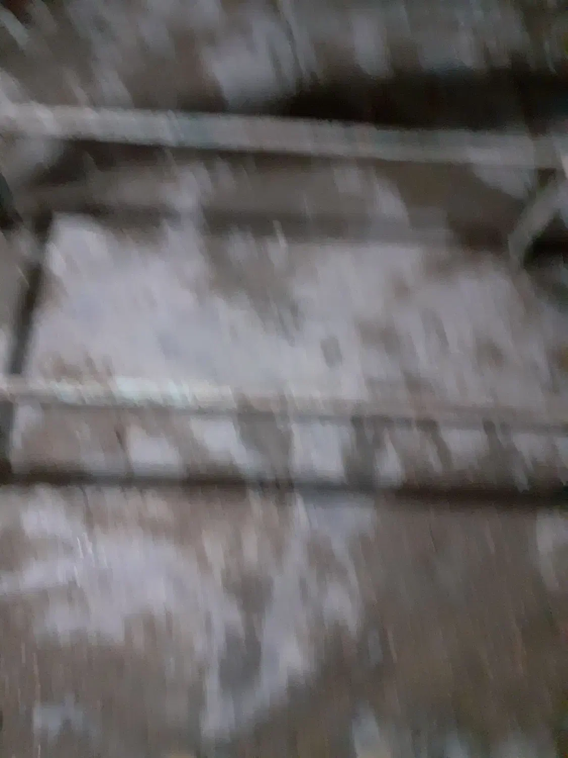 یک عدد چهار پایه زیرتانکی|مصالح و تجهیزات ساختمان|مسجد سلیمان, |دیوار