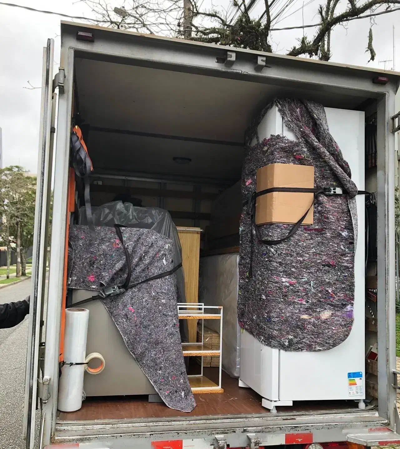 باربری اسباب کشی جابجایی حمل اثاثیه منزل کارگرخالی|خدمات حمل و نقل|اصفهان, پروین|دیوار