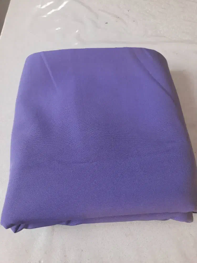 تعدادی پارچه مانتویی،مجلسی،شومیزی،چادری|لباس|رشت, باهنر|دیوار