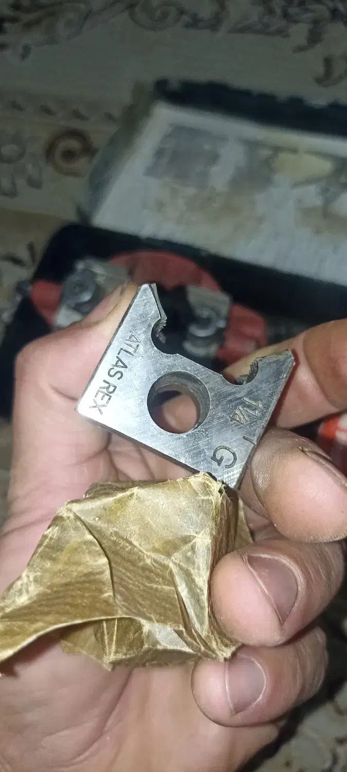 حدیده زن|ابزارآلات|سراب, |دیوار