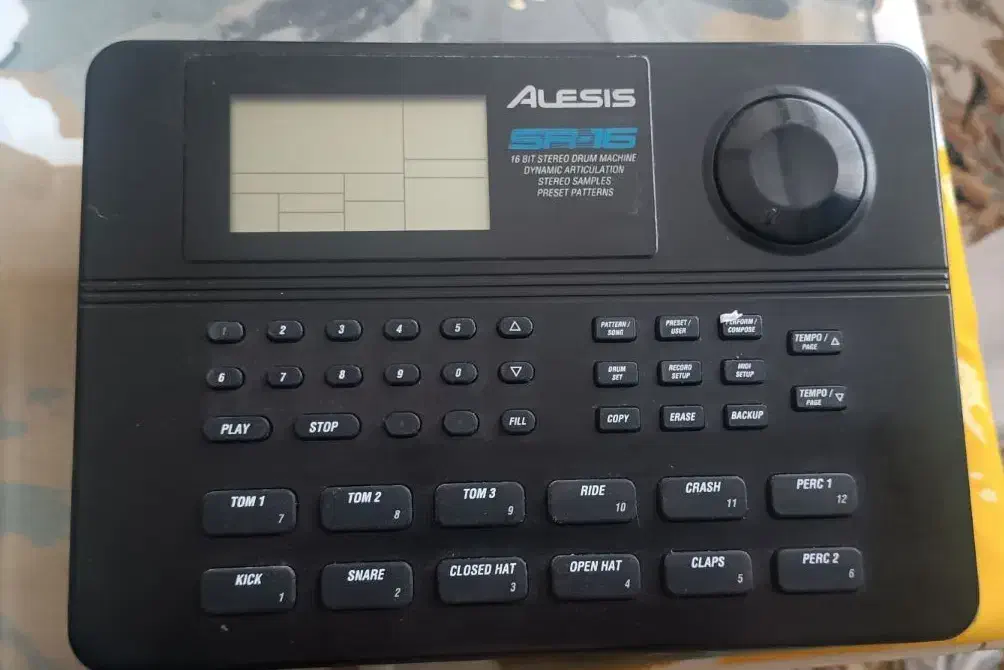 ارگ  ریتم باکس|درام و پرکاشن|سنندج, |دیوار