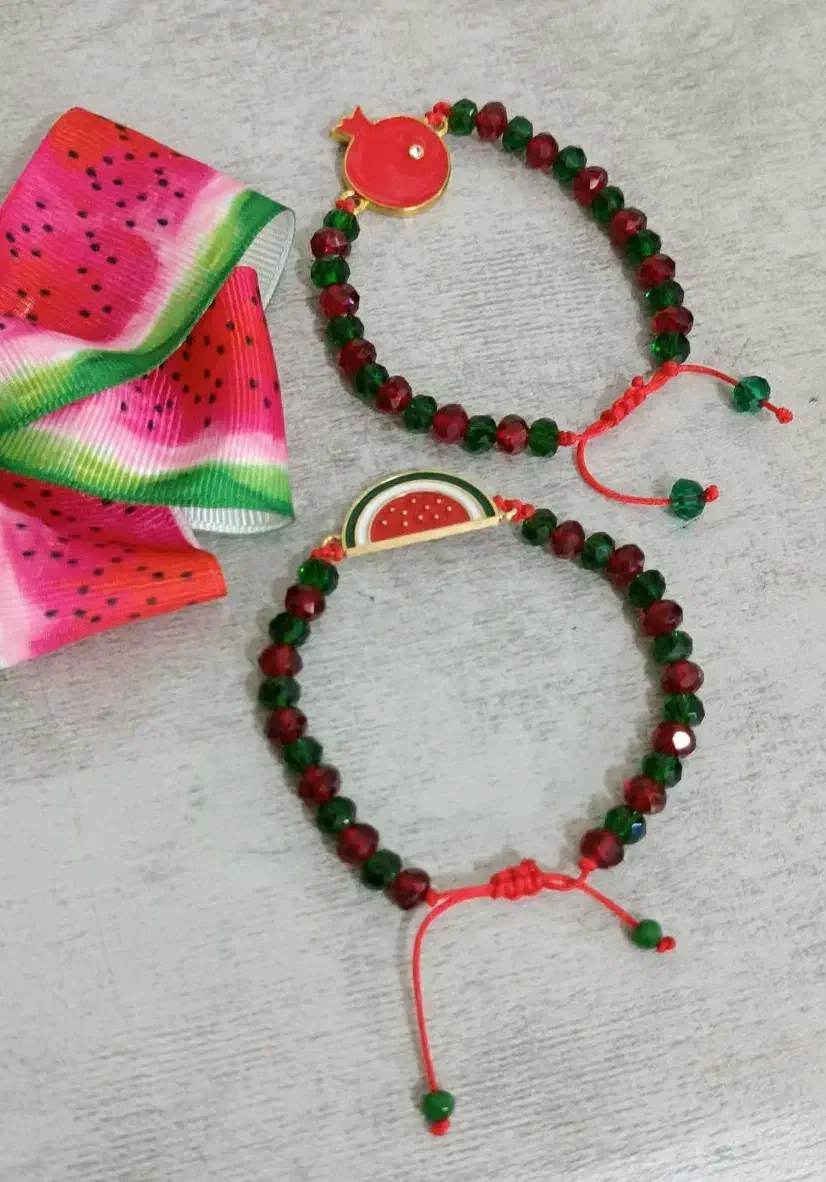 گردنبند مهره کریستالی و پلاک خمیری یلدایی|بدلیجات|اهواز, فاز ۲ پادادشهر|دیوار