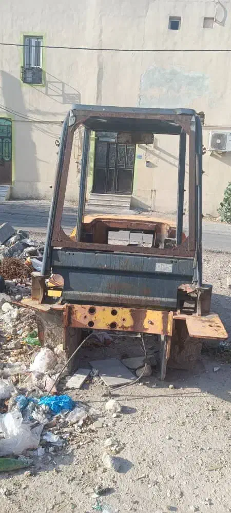 لیفتراک تویوتا|خودرو سنگین|لامرد, |دیوار