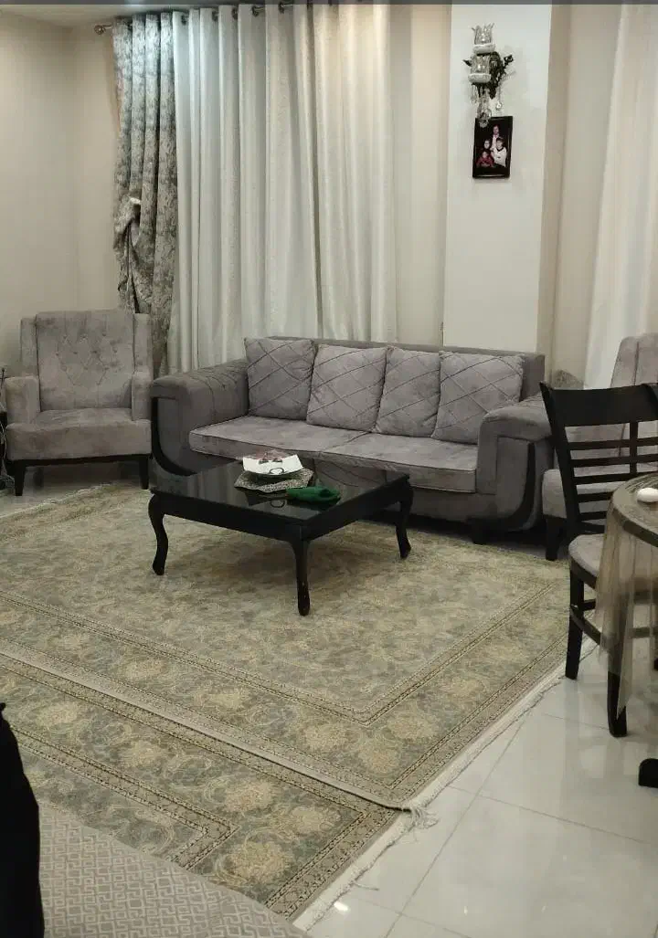 آپارتمان ۸۳ متر فول امکانات خوش نقش