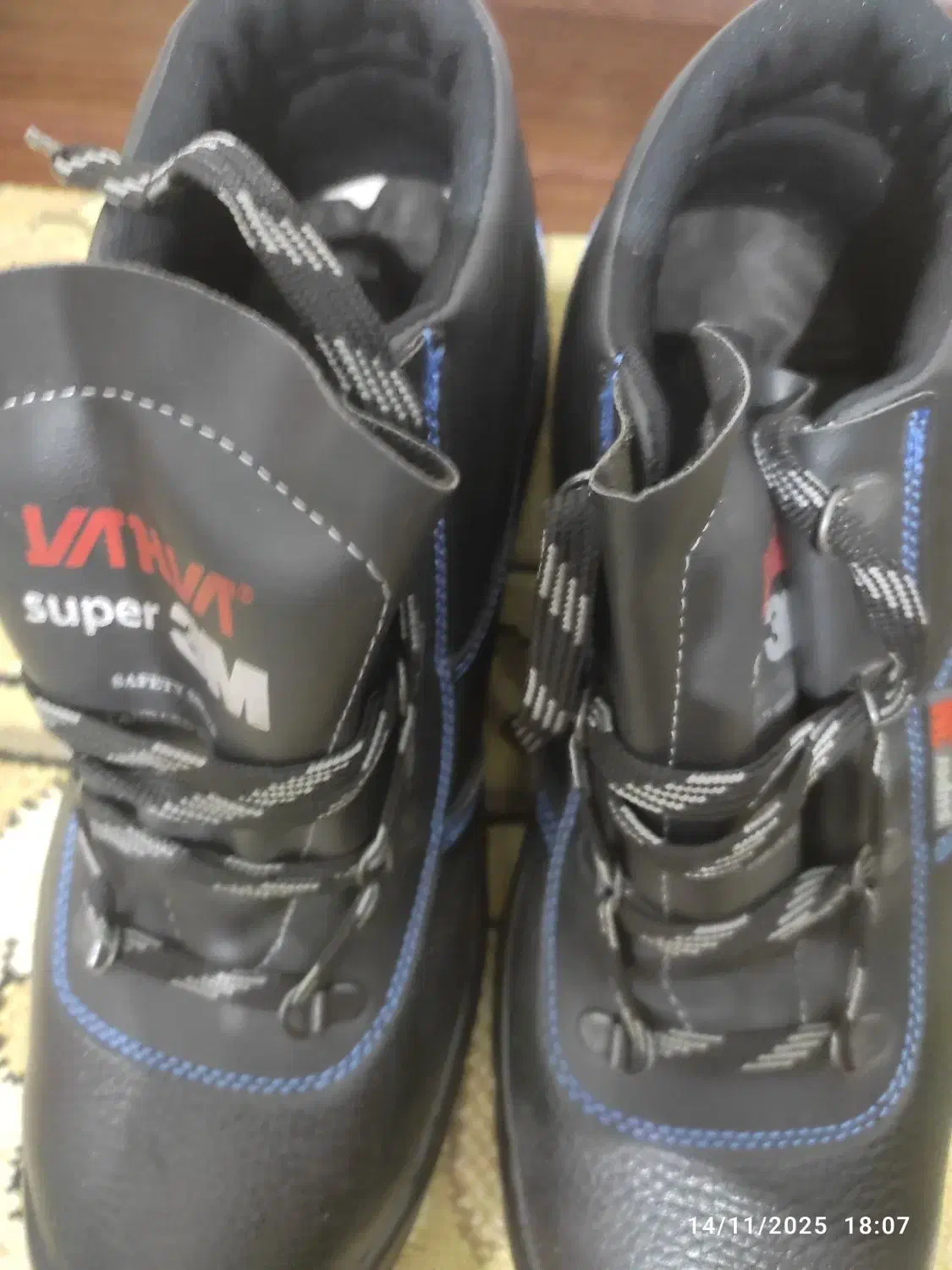 کفش ایمنی نو سایز ۴۳|کیف، کفش، کمربند|صباشهر, |دیوار