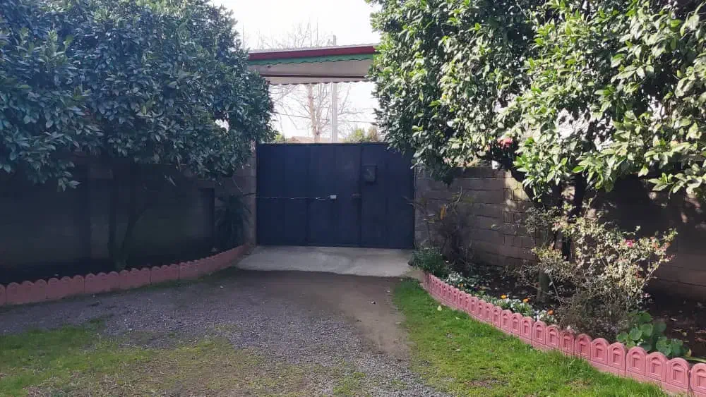 اجاره ویلا سوییت دربستی 130متری|اجارهٔ کوتاه‌مدت ویلا و باغ|حویق, |دیوار