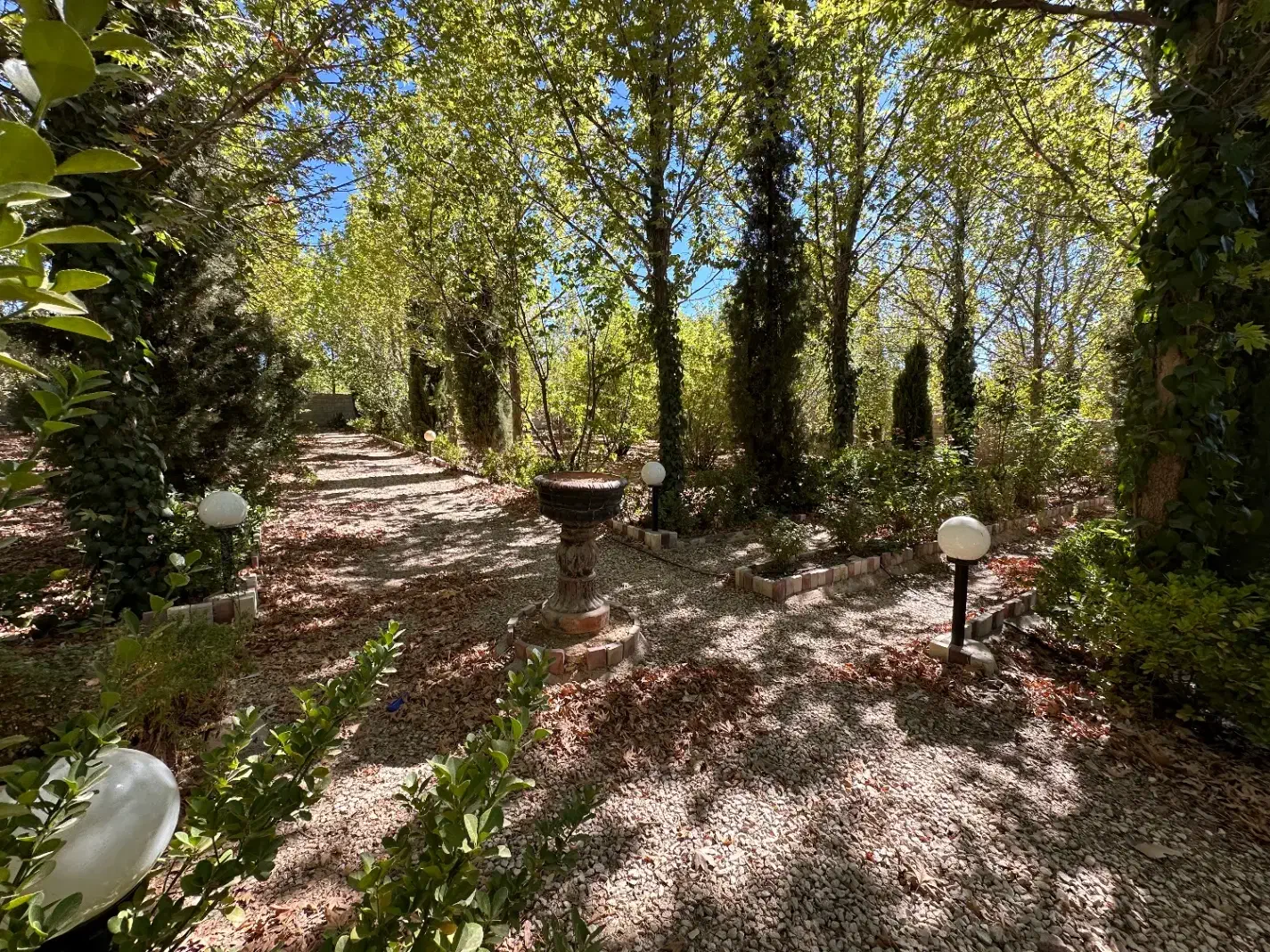 اجاره باغ و ویلا/جکوزی آب گرم|اجارهٔ کوتاه‌مدت ویلا و باغ|همایجان, |دیوار