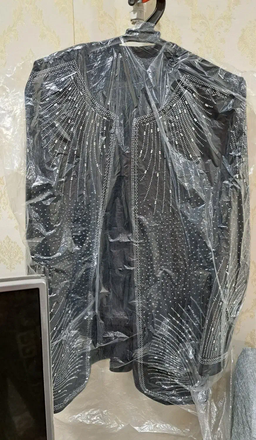 مانتو کتی کاملا نو و استفاده نشده|لباس|شوش, |دیوار