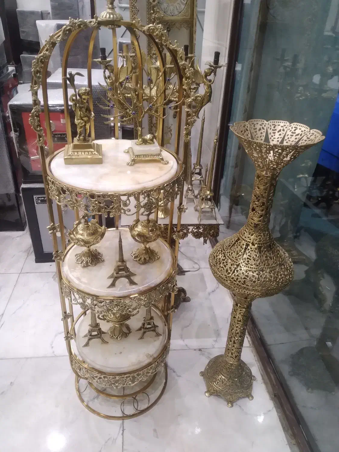 استند گل گلدان برنزی|گل مصنوعی|همدان, |دیوار