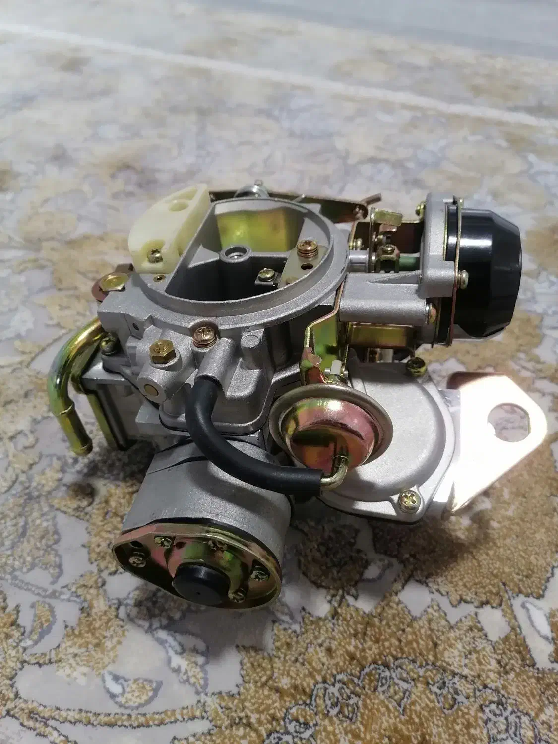 کاربراتور نیسان و پاترول و غیره z24|قطعات یدکی و لوازم جانبی|سردشت, |دیوار