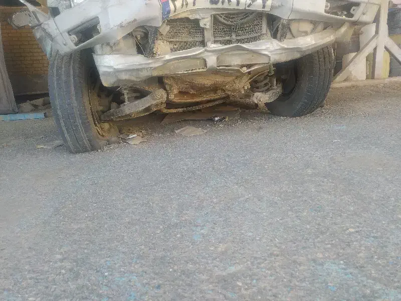 مزدا تصادفی|خودرو سواری و وانت|دهق, |دیوار