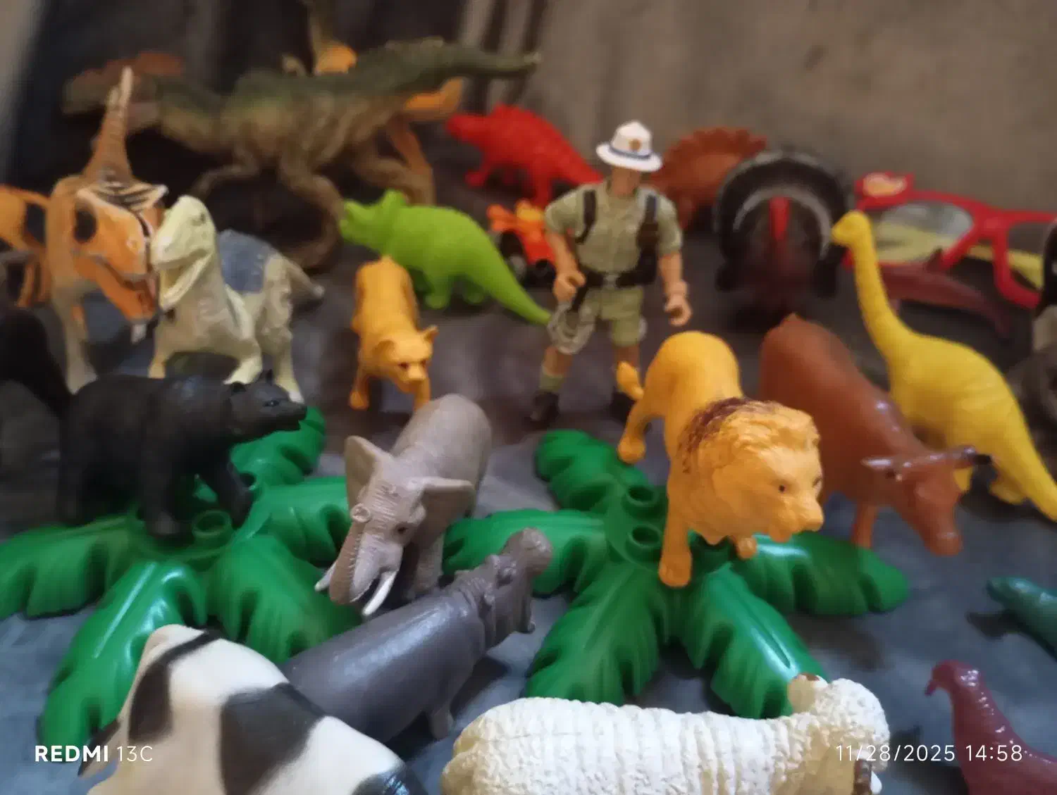 ست حیوانات ۴۱ تیکه در حد نو|اسباب‌‌بازی|تهران, سهروردی|دیوار