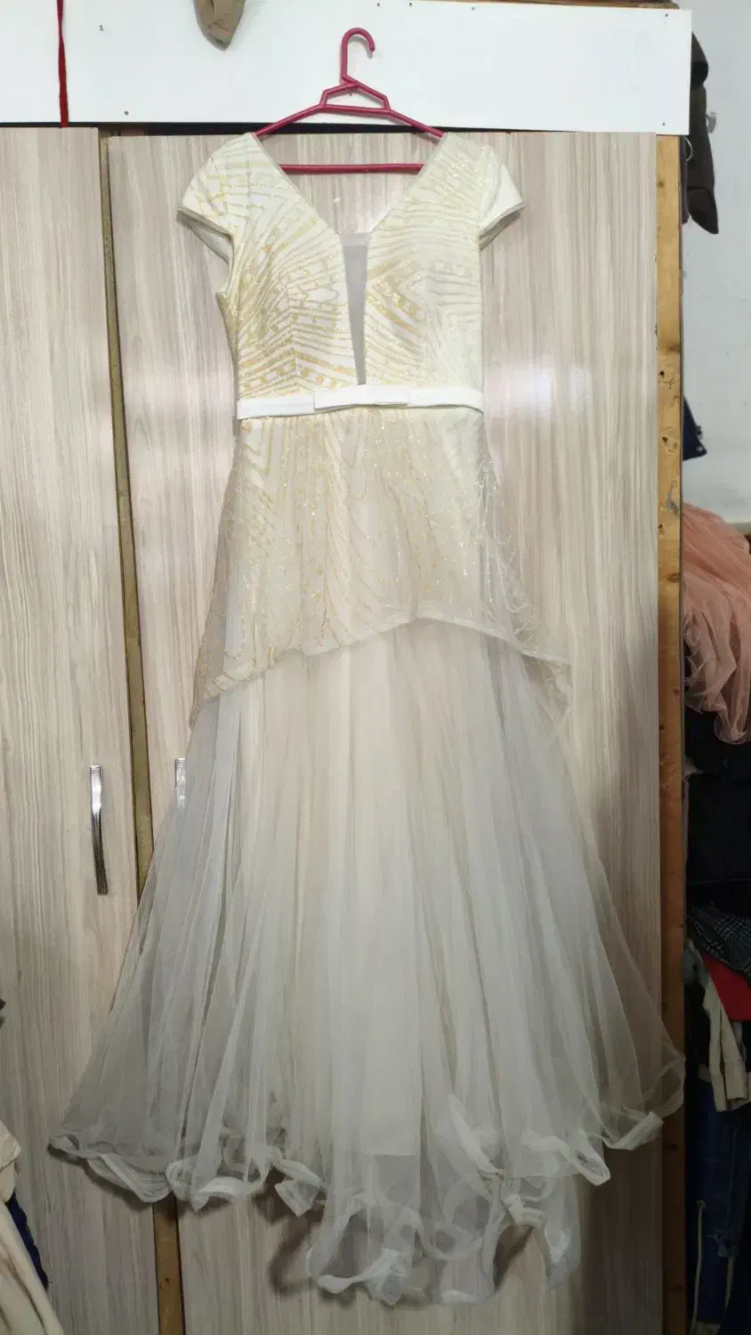 لباس نازگل|لباس|ارومیه, |دیوار